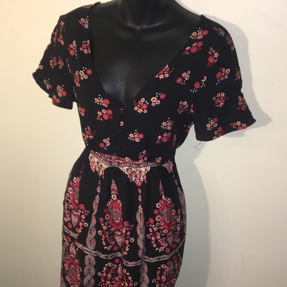 Aeropostale Woman’s DeepV Marisa Print Dress Small